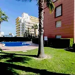 & Sea Apt, Fast Wifi, Airco, Private Parking And Pool شقة
