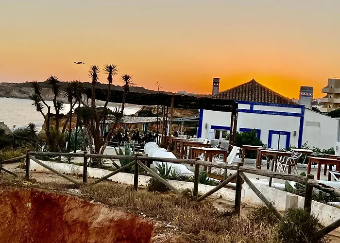 & Sea Apt, Fast Wifi, Airco, Private Parking And Pool * Portimao