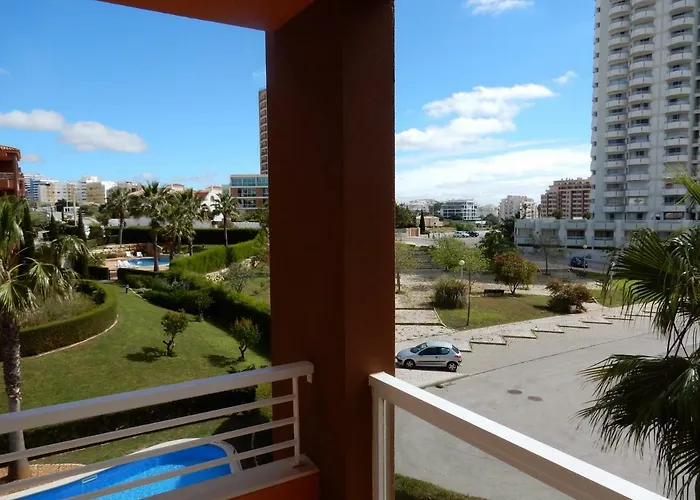 & Sea Apt, Fast Wifi, Airco, Private Parking And Pool Apartment *