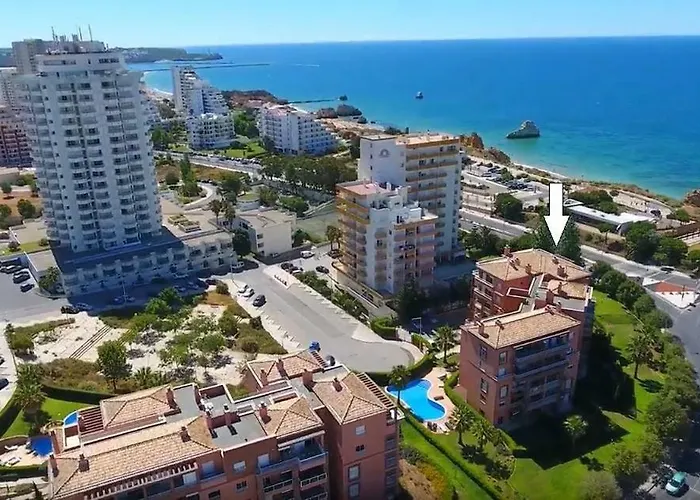 Apartment & Sea Apt, Fast Wifi, Airco, Private Parking And Pool