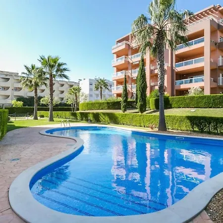 & Sea Apt, Fast Wifi, Airco, Private Parking And Pool Apartment Portimao