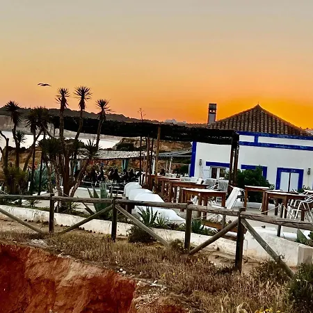 & Sea Apt, Fast Wifi, Airco, Private Parking And Pool * Portimao