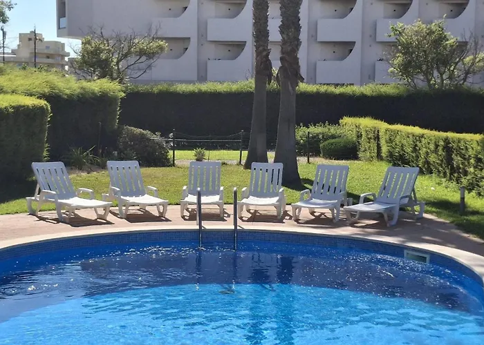 & Sea Apt, Fast Wifi, Airco, Private Parking And Pool *